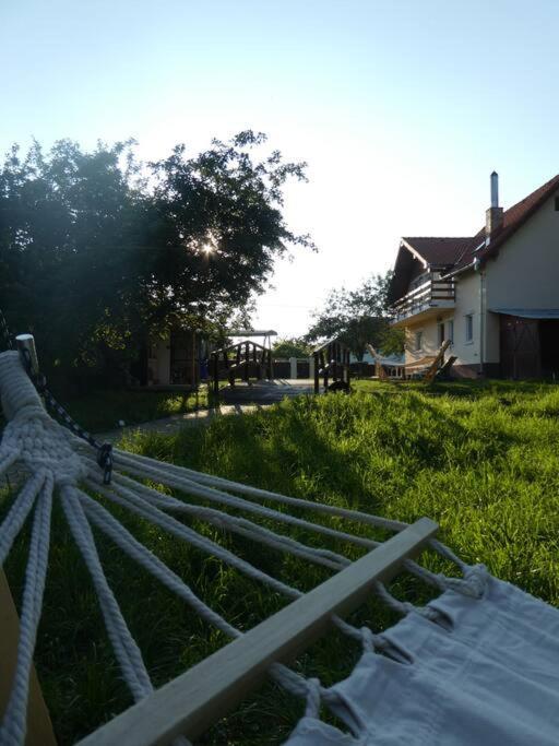 Horace Guesthouse Pool & Hot Tub & Bikes & River Dejani Luaran gambar